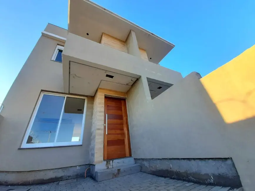 Casa com 2 quartos à venda, 76m2 em São José, Canoas - RS - imagem 2 Foto 2 de Casa com 2 quartos à venda, 76m2 em São José, Canoas - RS