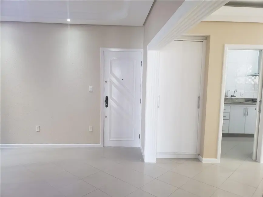 Foto 3 de Apartamento com 3 quartos à venda, 104m2 em Kobrasol, Sao Jose - SC