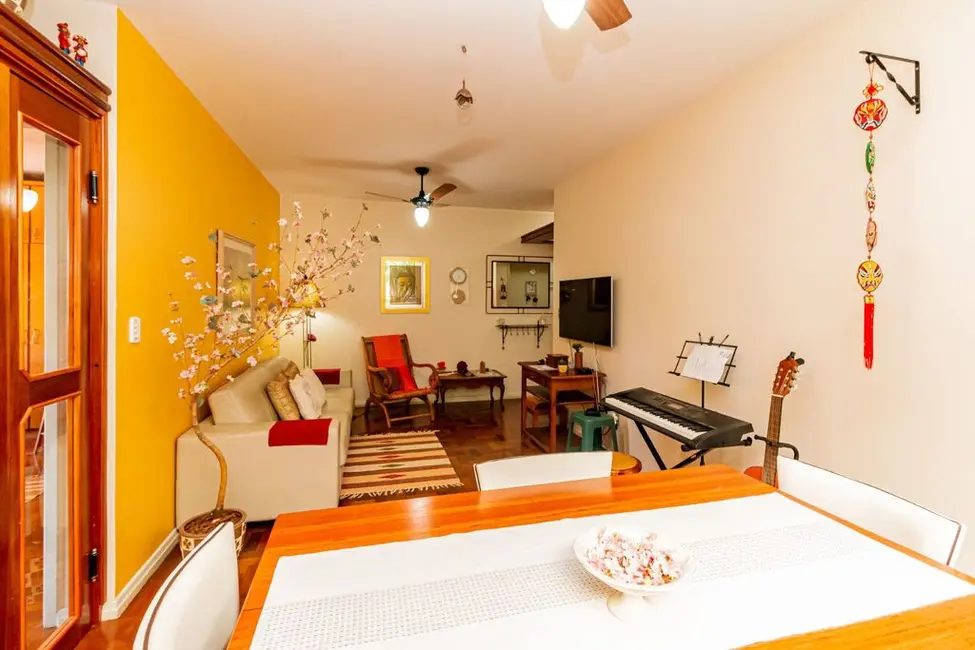 Apartamento com 2 quartos à venda, 84m2 em Menino Deus, Porto Alegre - RS - imagem 4 Foto 4 de Apartamento com 2 quartos à venda, 84m2 em Menino Deus, Porto Alegre - RS