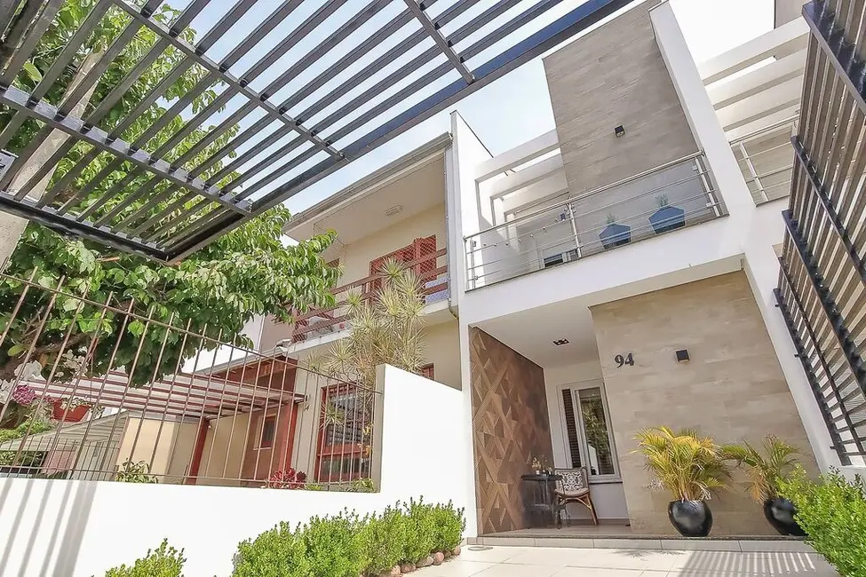 Foto 2 de Casa de Condomínio com 2 quartos à venda, 108m2 em Aberta dos Morros, Porto Alegre - RS