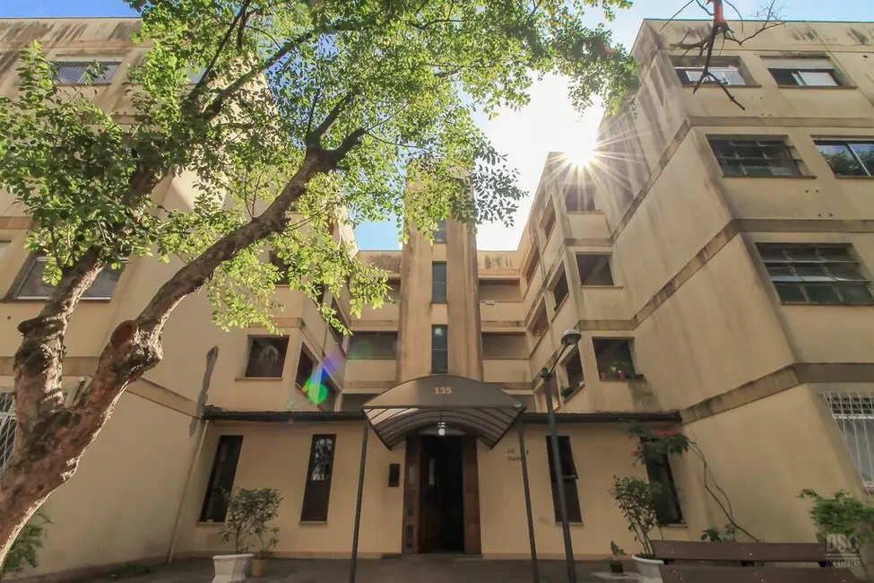 Foto 5 de Apartamento com 3 quartos à venda, 63m2 em Santo Antônio, Porto Alegre - RS