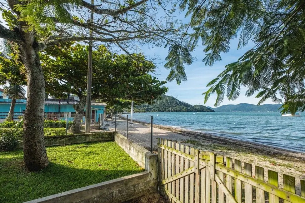 Foto 9 de Casa com 4 quartos à venda, 264m2 em Enseada do Brito (Ens Brito), Palhoca - SC