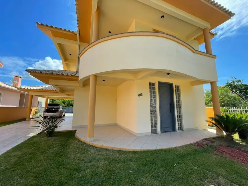 Foto 3 de Casa com 5 quartos à venda, 245m2 em Governador Celso Ramos - SC