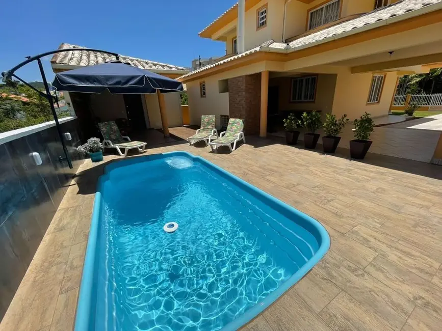 Foto 9 de Casa com 5 quartos à venda, 245m2 em Governador Celso Ramos - SC