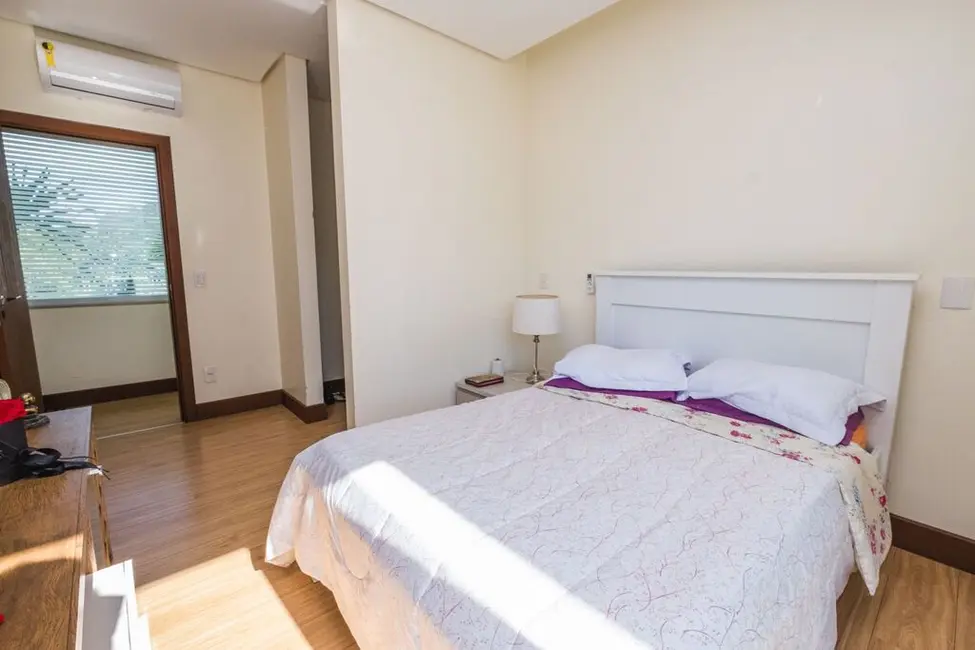 Foto 3 de Casa de Condomínio com 5 quartos à venda, 404m2 em Santo Antônio de Lisboa, Florianopolis - SC