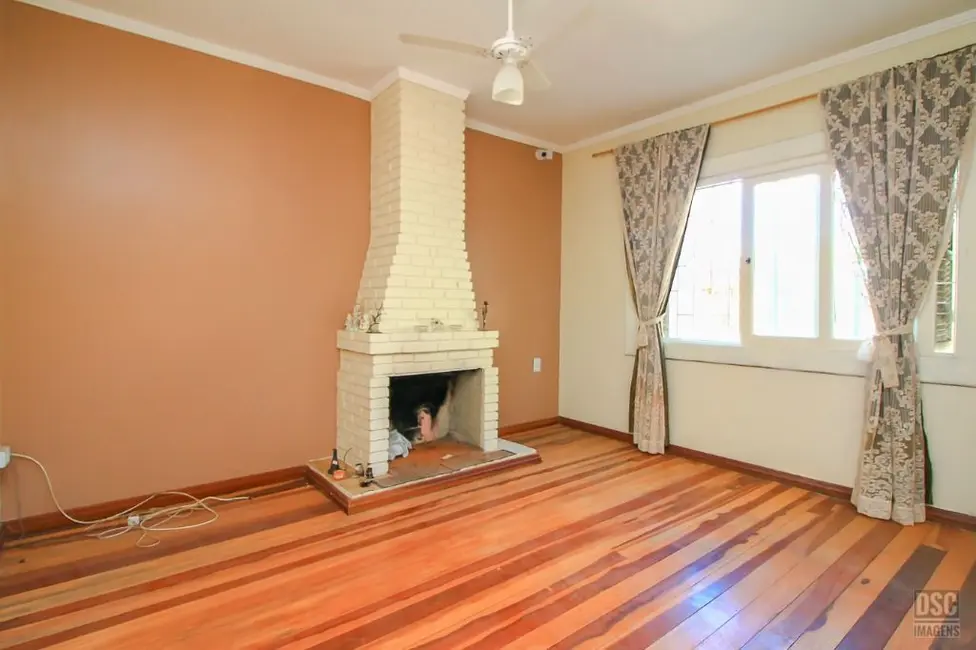 Casa com 3 quartos à venda, 139m2 em Ipanema, Porto Alegre - RS - imagem 6 Foto 6 de Casa com 3 quartos à venda, 139m2 em Ipanema, Porto Alegre - RS