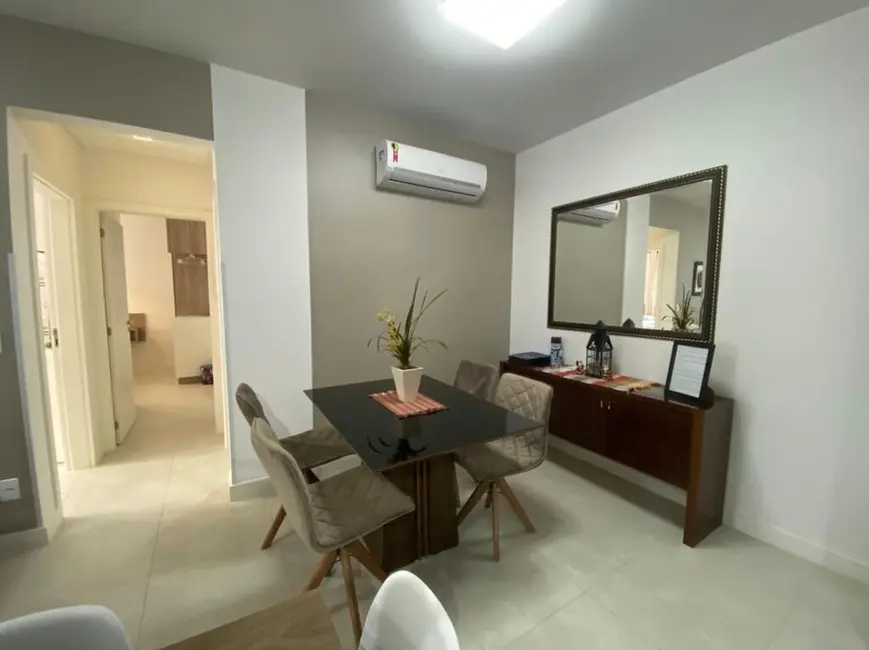 Foto 8 de Apartamento com 2 quartos à venda, 77m2 em Governador Celso Ramos - SC