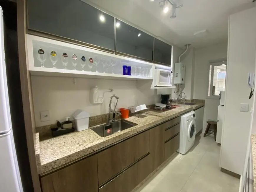 Foto 9 de Apartamento com 2 quartos à venda, 77m2 em Governador Celso Ramos - SC