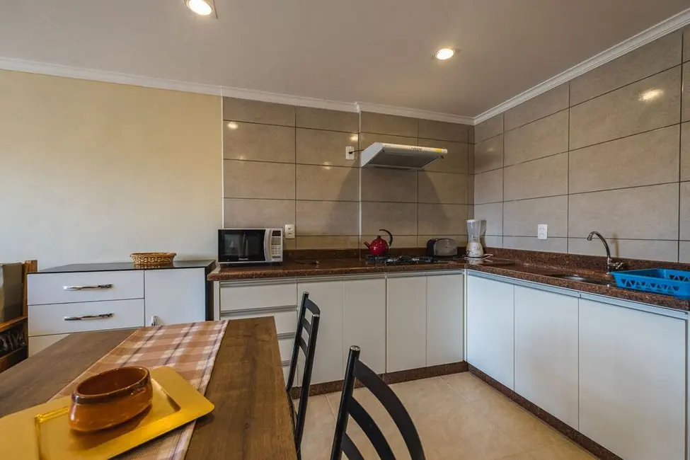 Casa com 6 quartos à venda, 420m2 em Ponta das Canas, Florianopolis - SC - imagem 9 Foto 9 de Casa com 6 quartos à venda, 420m2 em Ponta das Canas, Florianopolis - SC