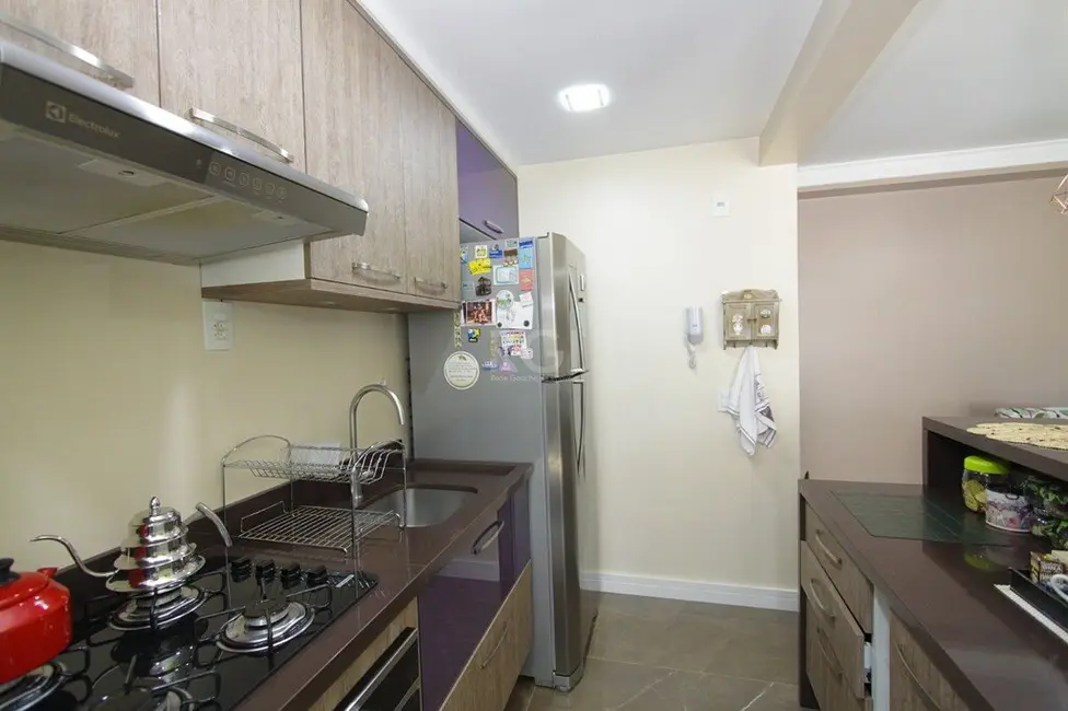 Apartamento com 2 quartos à venda, 79m2 em Jardim Carvalho, Porto Alegre - RS - imagem 9 Foto 9 de Apartamento com 2 quartos à venda, 79m2 em Jardim Carvalho, Porto Alegre - RS