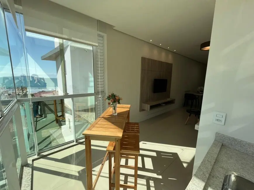 Foto 3 de Apartamento com 2 quartos à venda, 70m2 em Governador Celso Ramos - SC