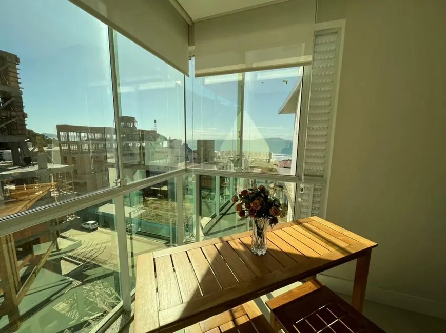 Foto 9 de Apartamento com 2 quartos à venda, 70m2 em Governador Celso Ramos - SC