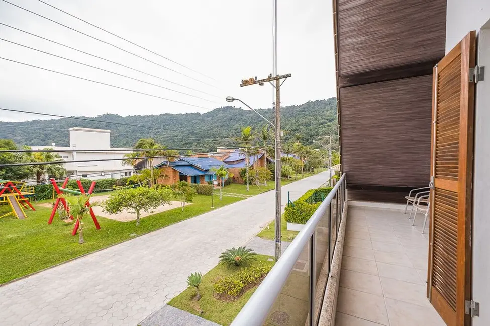 Foto 8 de Casa de Condomínio com 4 quartos à venda, 230m2 em Cachoeira do Bom Jesus, Florianopolis - SC