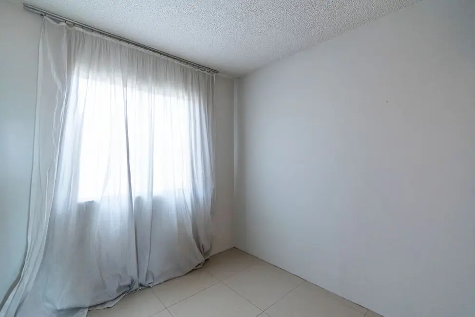 Apartamento com 3 quartos à venda, 55m2 em Igara, Canoas - RS - imagem 9 Foto 9 de Apartamento com 3 quartos à venda, 55m2 em Igara, Canoas - RS