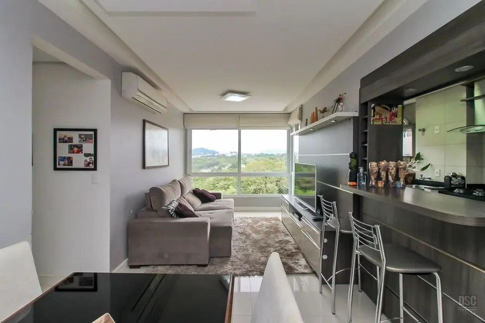 Foto 1 de Apartamento com 2 quartos à venda, 71m2 em Cavalhada, Porto Alegre - RS