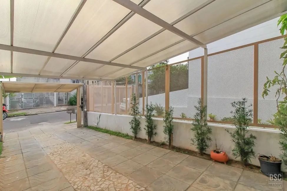 Foto 4 de Casa com 3 quartos à venda, 120m2 em Guarujá, Porto Alegre - RS