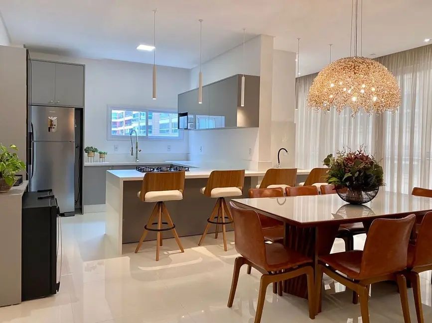 Foto 8 de Apartamento com 4 quartos à venda, 164m2 em Itapema - SC