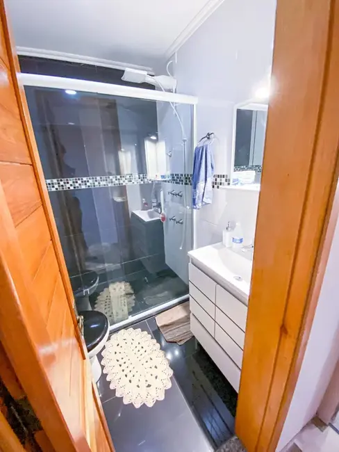 Casa com 3 quartos à venda, 191m2 em Rubem Berta, Porto Alegre - RS - imagem 5 Foto 5 de Casa com 3 quartos à venda, 191m2 em Rubem Berta, Porto Alegre - RS