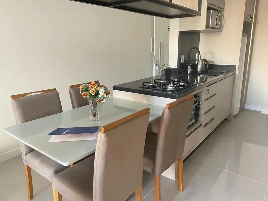 Foto 8 de Apartamento com 2 quartos à venda, 70m2 em Governador Celso Ramos - SC