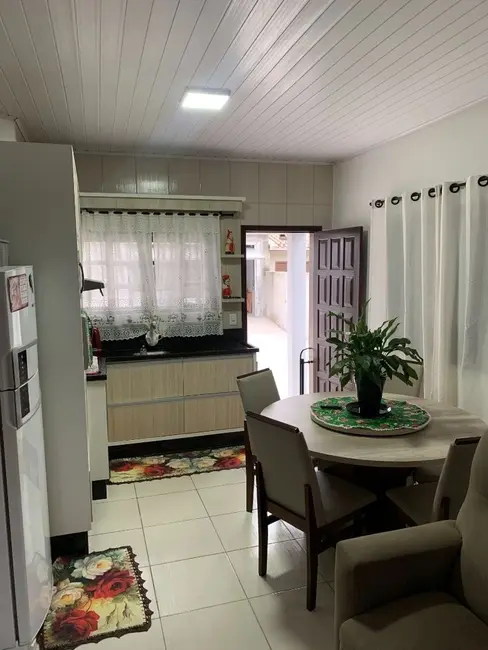 Foto 7 de Casa com 3 quartos à venda, 135m2 em Ararangua - SC