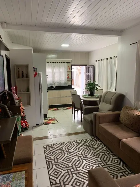 Foto 6 de Casa com 3 quartos à venda, 135m2 em Ararangua - SC