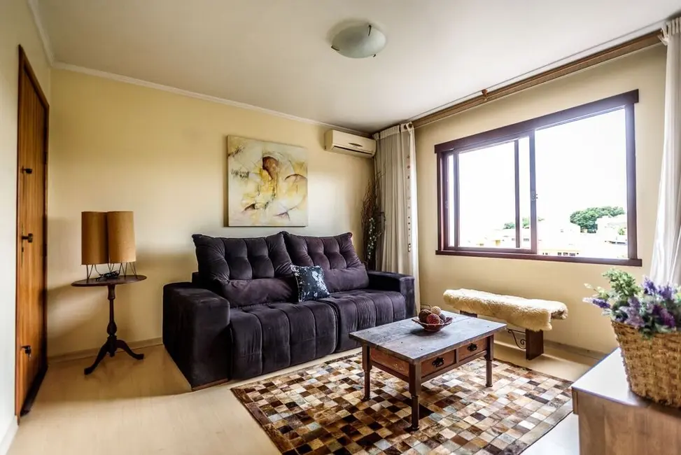 Foto 2 de Apartamento com 3 quartos à venda, 81m2 em Jardim São Pedro, Porto Alegre - RS