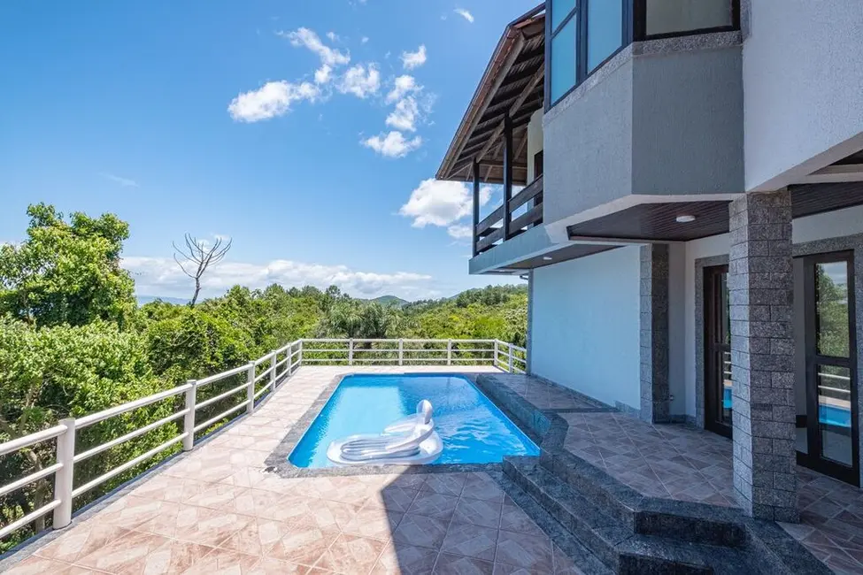 Foto 1 de Casa com 6 quartos à venda, 850m2 em João Paulo, Florianopolis - SC