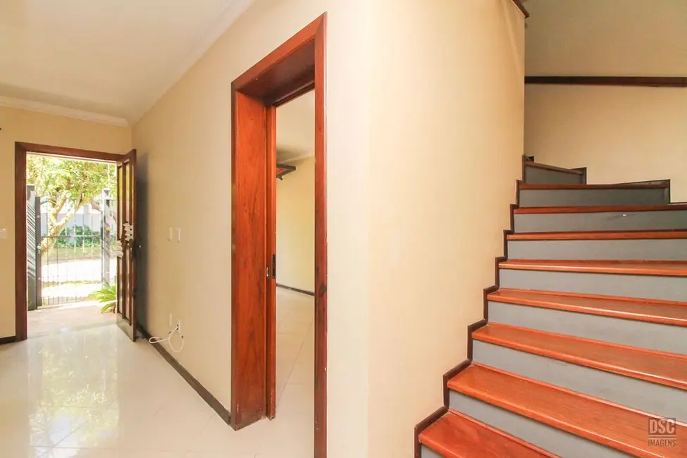 Casa de Condomínio com 3 quartos à venda, 77m2 em Cristal, Porto Alegre - RS - imagem 8 Foto 8 de Casa de Condomínio com 3 quartos à venda, 77m2 em Cristal, Porto Alegre - RS