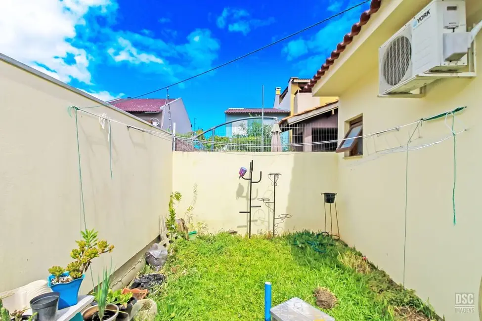 Casa com 2 quartos à venda, 64m2 em Hípica, Porto Alegre - RS - imagem 9 Foto 9 de Casa com 2 quartos à venda, 64m2 em Hípica, Porto Alegre - RS