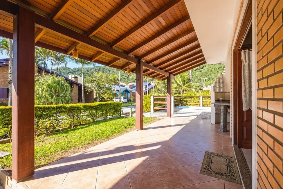 Foto 4 de Casa de Condomínio com 3 quartos à venda, 180m2 em Cachoeira do Bom Jesus, Florianopolis - SC