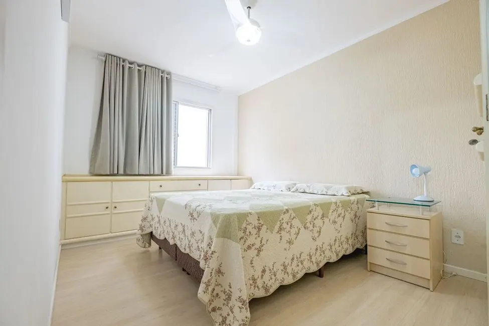 Foto 5 de Apartamento com 2 quartos à venda, 74m2 em Centro, Florianopolis - SC