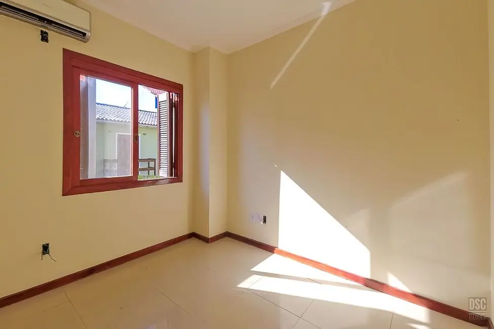 Foto 9 de Casa de Condomínio com 3 quartos à venda, 136m2 em Hípica, Porto Alegre - RS