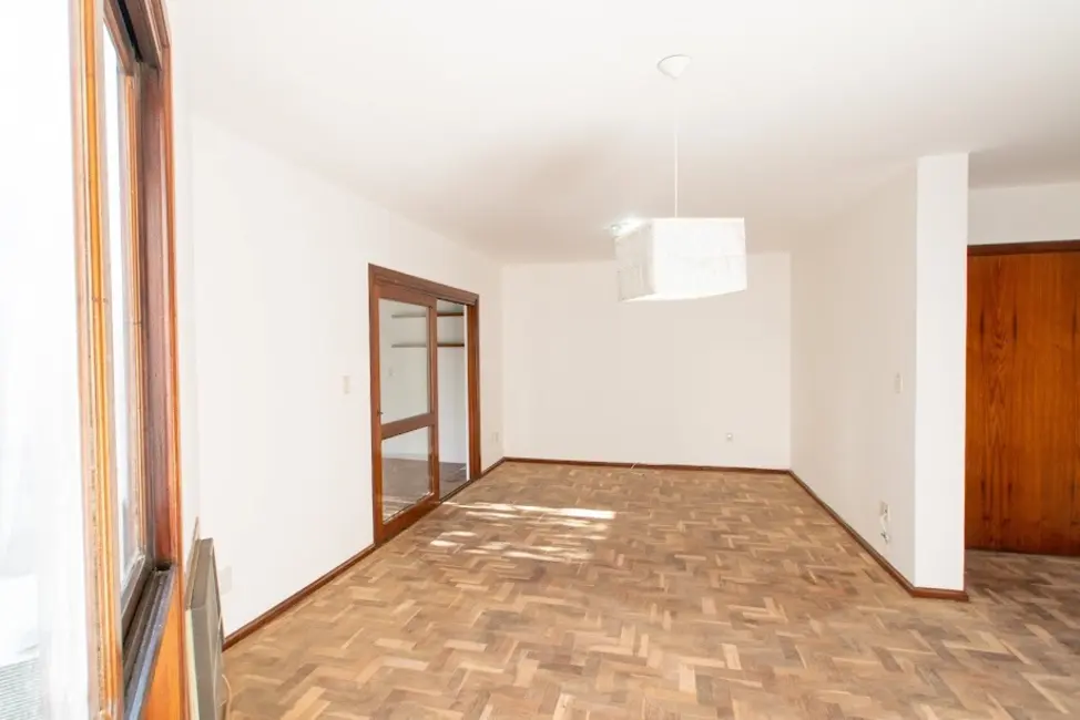 Foto 6 de Apartamento com 3 quartos à venda, 122m2 em Jardim Lindóia, Porto Alegre - RS