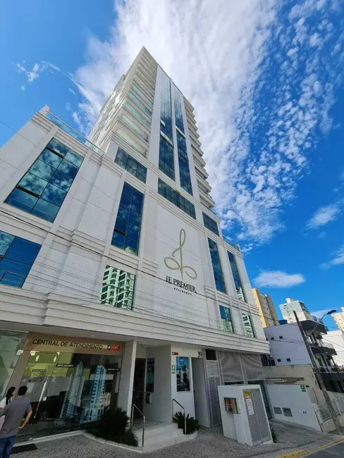Foto 1 de Apartamento com 3 quartos à venda, 134m2 em Centro, Itapema - SC