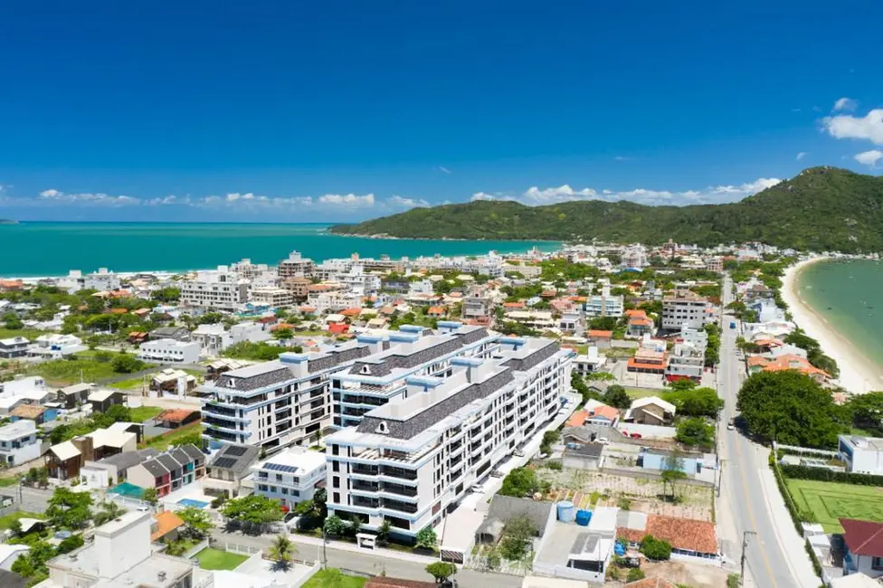 Foto 9 de Apartamento com 2 quartos à venda, 80m2 em Bombinhas - SC