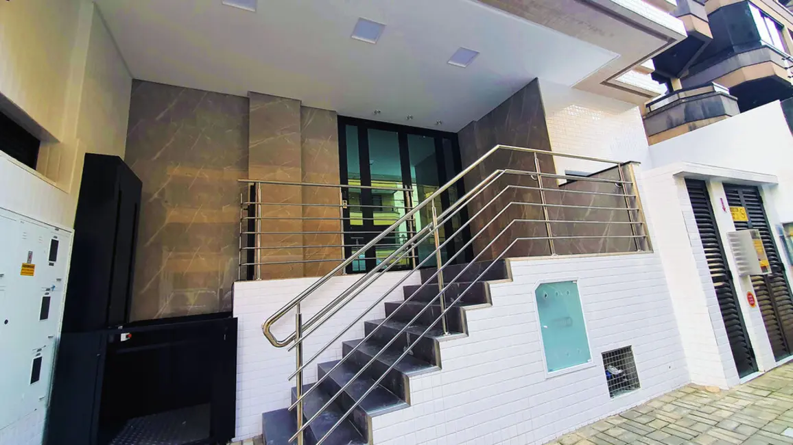 Apartamento com 3 quartos à venda, 110m2 em Itapema - SC - imagem 3 Foto 3 de Apartamento com 3 quartos à venda, 110m2 em Itapema - SC