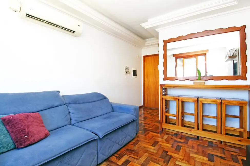 Apartamento com 4 quartos à venda, 77m2 em Passo da Areia, Porto Alegre - RS - imagem 3 Foto 3 de Apartamento com 4 quartos à venda, 77m2 em Passo da Areia, Porto Alegre - RS