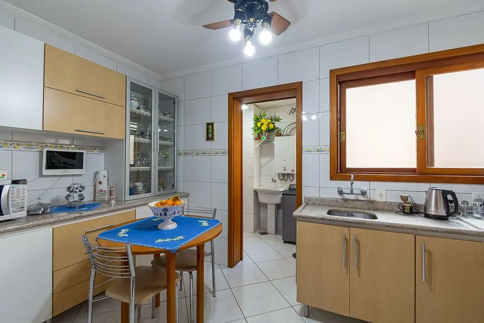 Apartamento com 2 quartos à venda, 87m2 em Cristo Redentor, Porto Alegre - RS - imagem 6 Foto 6 de Apartamento com 2 quartos à venda, 87m2 em Cristo Redentor, Porto Alegre - RS