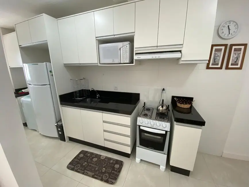 Foto 9 de Apartamento com 2 quartos à venda, 77m2 em Governador Celso Ramos - SC