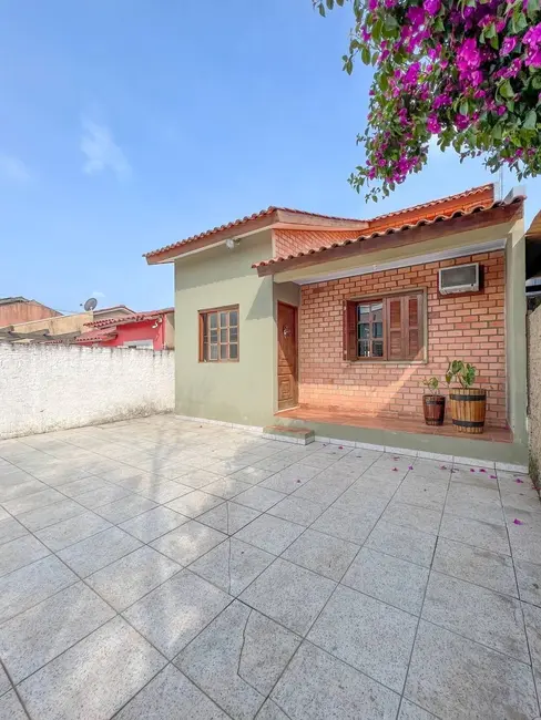 Foto 1 de Casa com 3 quartos à venda, 85m2 em Alvorada RS - RS