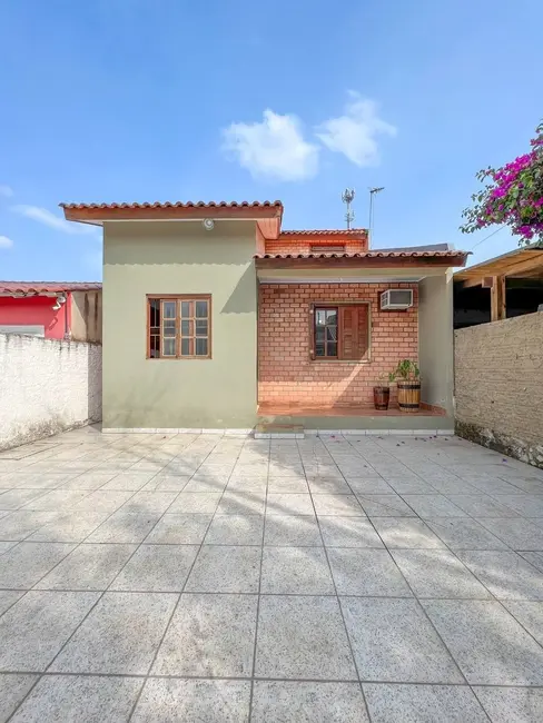 Foto 2 de Casa com 3 quartos à venda, 85m2 em Alvorada RS - RS