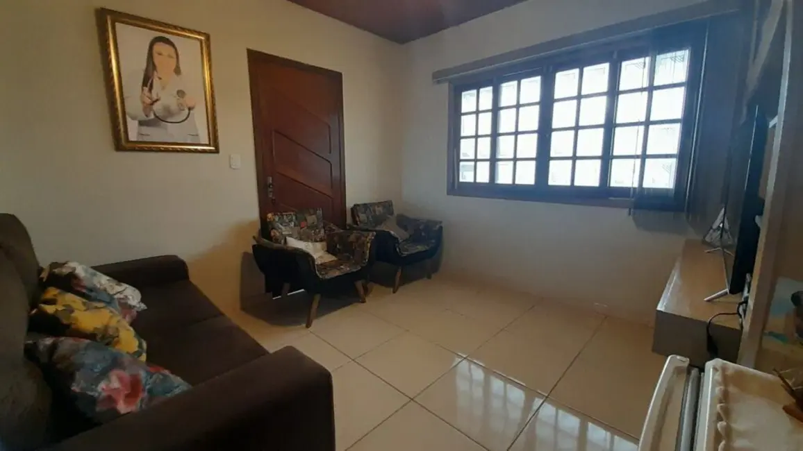 Casa com 3 quartos à venda, 69m2 em Urussanguinha, Ararangua - SC - imagem 3 Foto 3 de Casa com 3 quartos à venda, 69m2 em Urussanguinha, Ararangua - SC