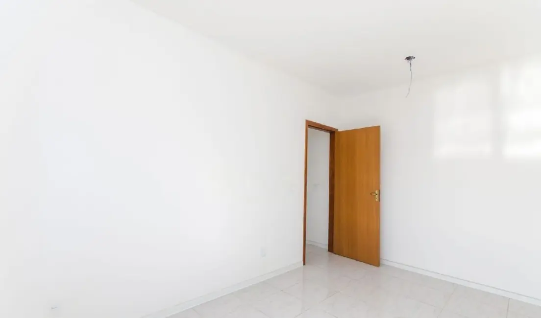 Foto 4 de Apartamento com 2 quartos à venda, 63m2 em Sarandi, Porto Alegre - RS