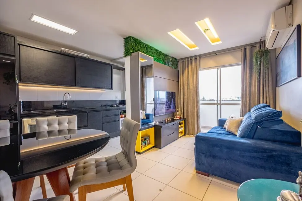 Foto 1 de Apartamento com 2 quartos à venda, 55m2 em Barreiros, Sao Jose - SC