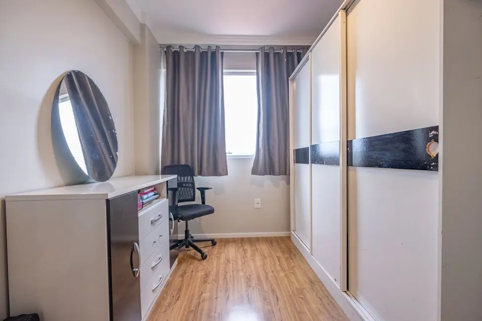 Foto 7 de Apartamento com 2 quartos à venda, 55m2 em Barreiros, Sao Jose - SC