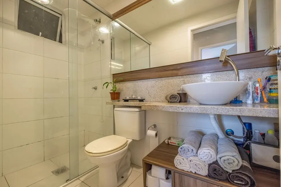 Foto 9 de Apartamento com 2 quartos à venda, 55m2 em Barreiros, Sao Jose - SC