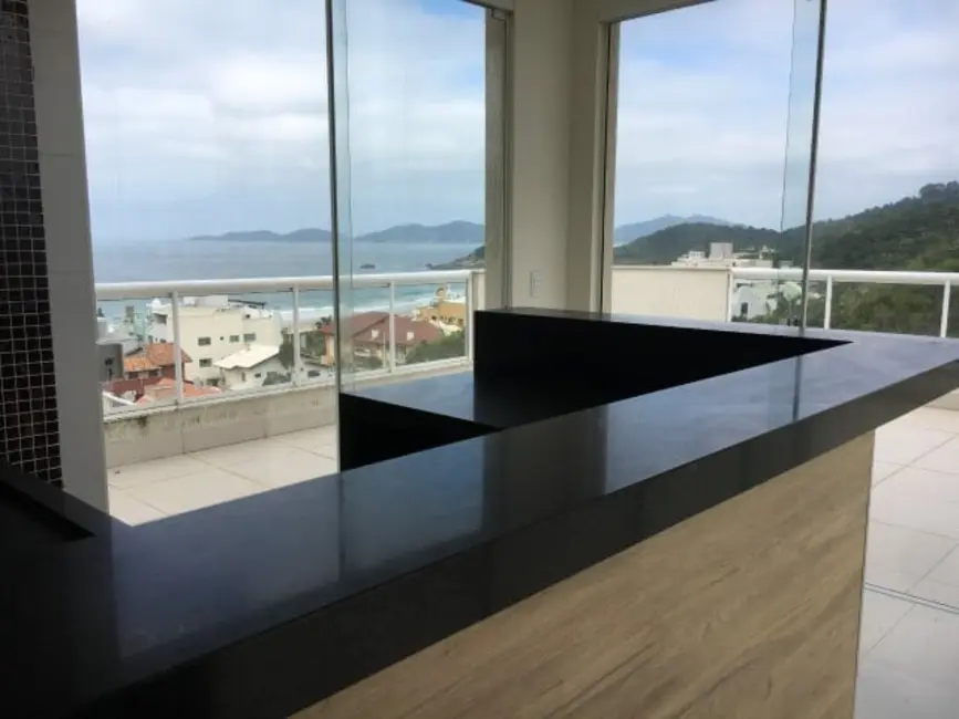 Cobertura com 4 quartos à venda, 205m2 em Bombinhas - SC - imagem 7 Foto 7 de Cobertura com 4 quartos à venda, 205m2 em Bombinhas - SC