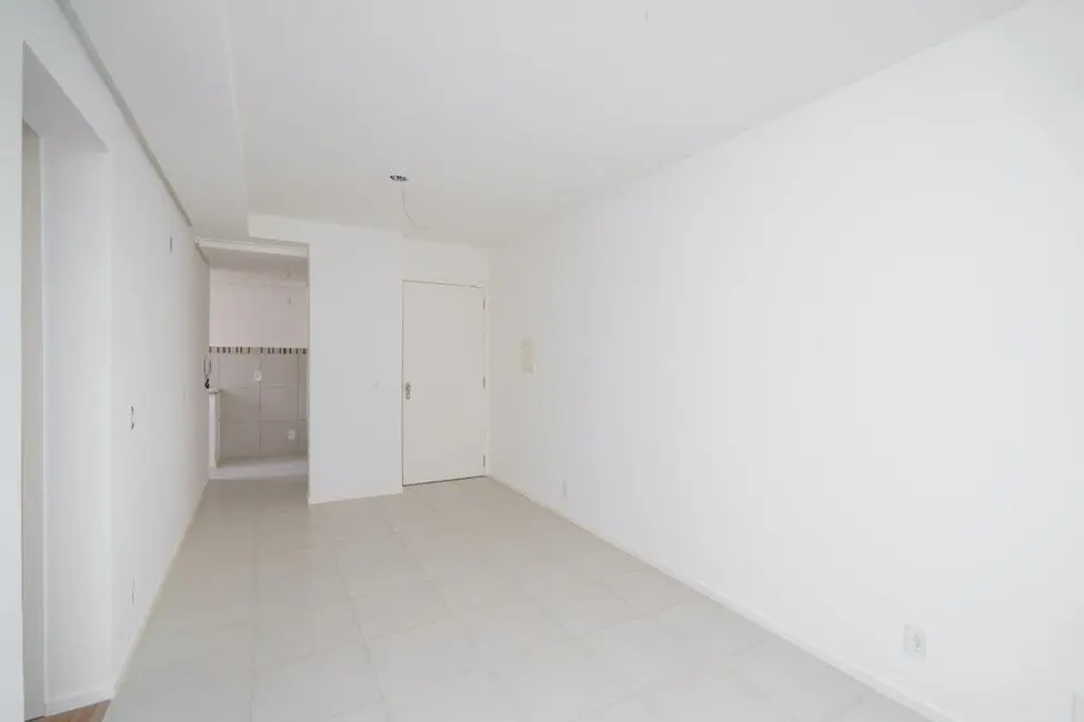 Foto 9 de Apartamento com 2 quartos à venda, 50m2 em Hípica, Porto Alegre - RS