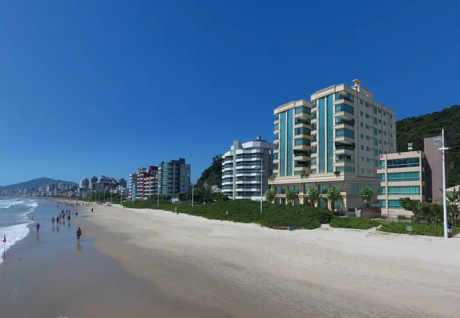 Foto 2 de Apartamento com 4 quartos à venda, 230m2 em Itapema - SC