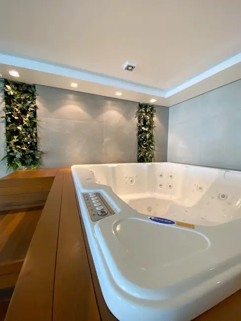 Foto 9 de Apartamento com 4 quartos à venda, 230m2 em Itapema - SC